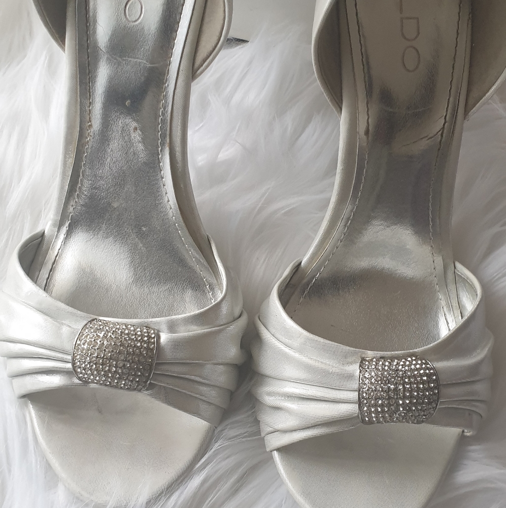 Aldo Cassondra white with diamonds